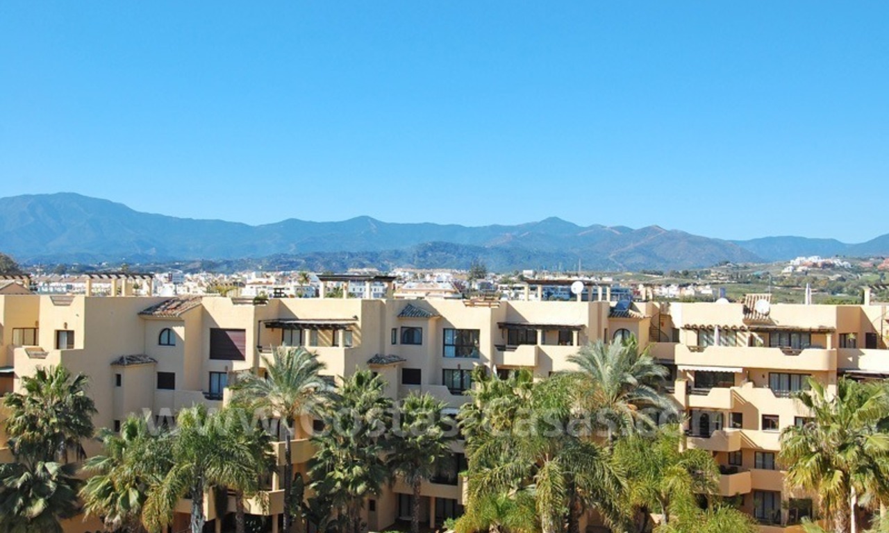 Luxe beachside appartementen te koop op de New Golden Mile, Marbella – Estepona 6
