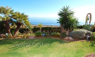 Luxe eerstelijn strand hoek appartement te koop, New Golden Mile, Marbella - Estepona 6
