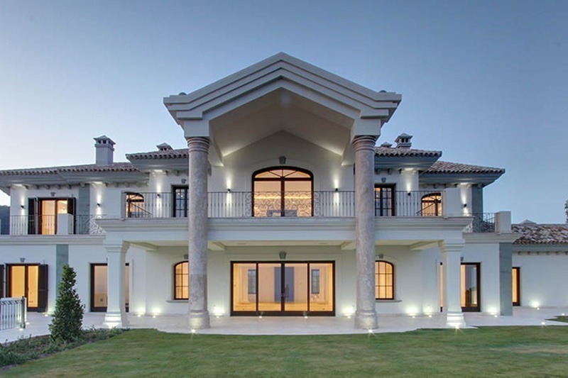 Exclusieve Villa – Mansion in Toscaanse stijl te koop in La Zagaleta te Marbella – Benahavis