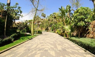 Exclusief, luxe appartement te koop op de Golden Mile in Marbella 17