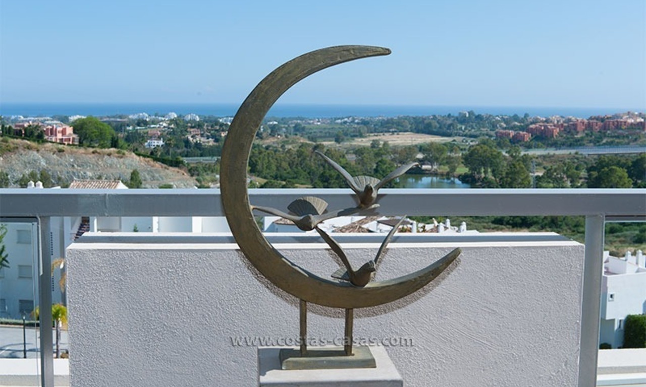 Nieuw luxe penthouse vakantie appartement te huur in moderne stijl in Marbella – Benahavis, Costa del Sol 6