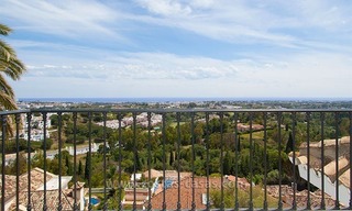 Villa te koop in een up-market gebied van Nueva Andalucia te Marbella 26