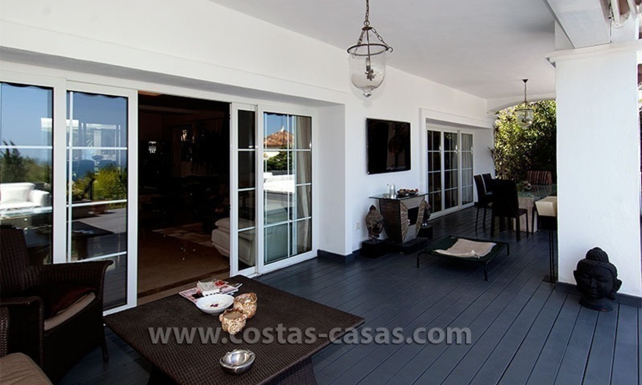Luxe moderne villa in Andalusische stijl te koop in Sierra Blanca, Marbella 13