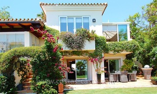 Te koop: Villa gelegen direct aan golfbaan in Marbella – Benahavís 1