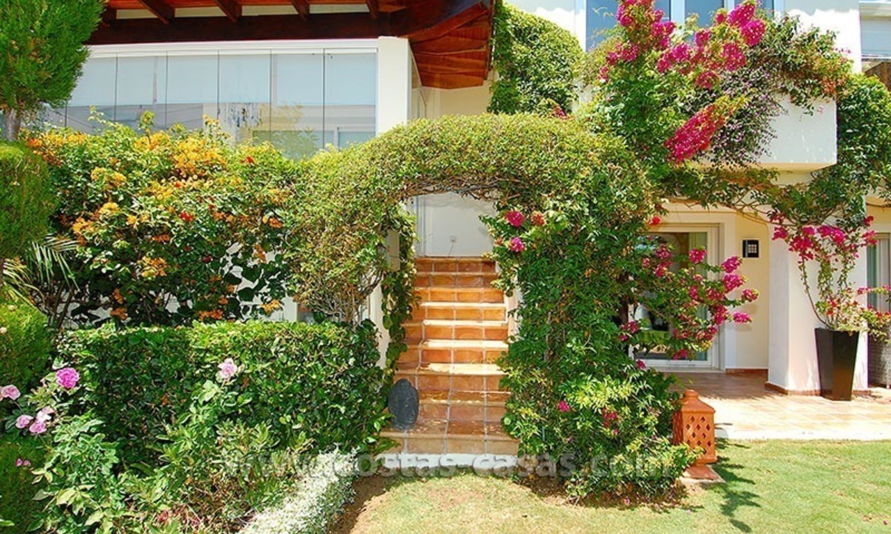 Te koop: Villa gelegen direct aan golfbaan in Marbella – Benahavís 3