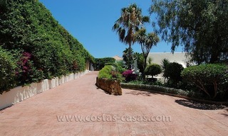 Te koop: Villa gelegen direct aan golfbaan in Marbella – Benahavís 9