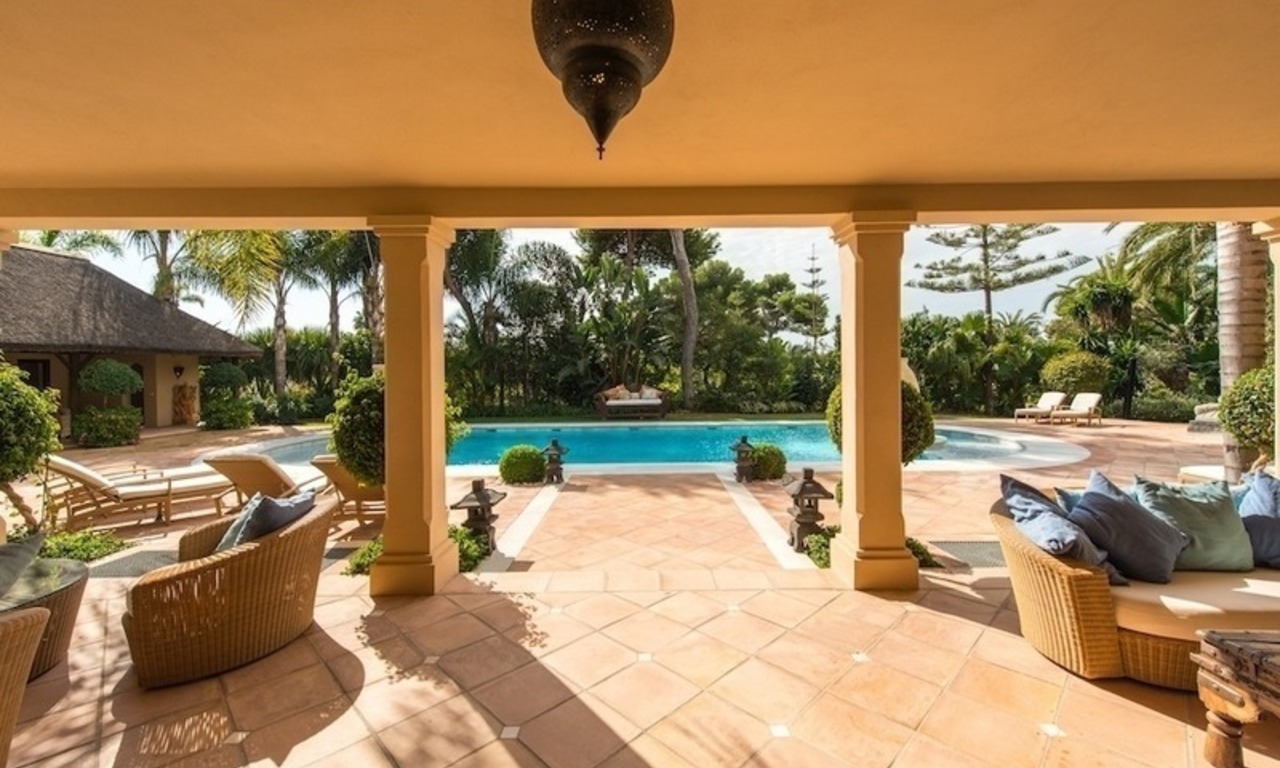 Exclusieve villa te koop in Marbella vlakbij het strand 8