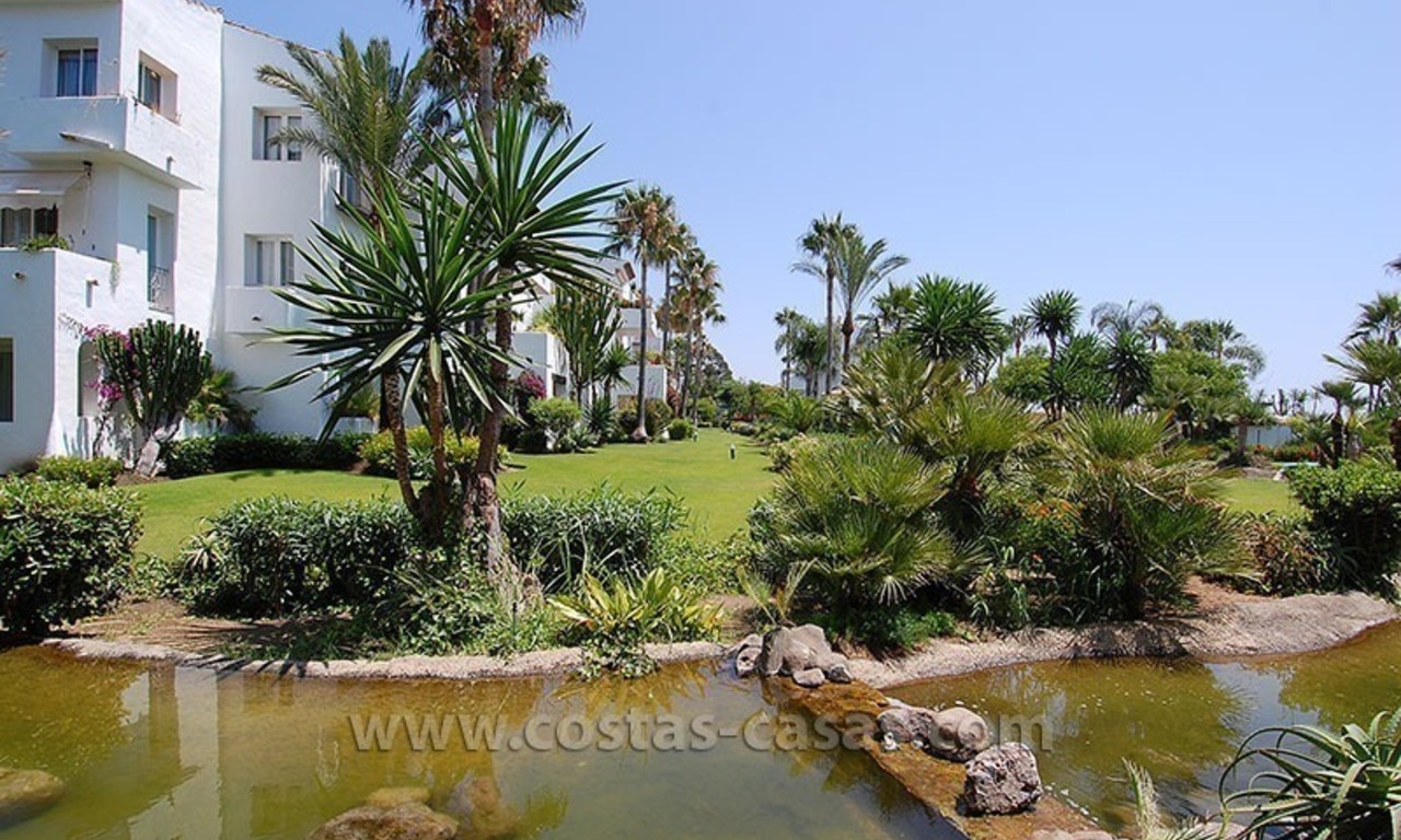 Strandappartement te koop op de New Golden Mile tussen Marbella en Estepona 12