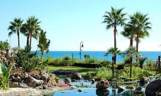 Te huur voor vakantie: Luxe eerstelijnstrand appartement, strand complex, New Golden Mile, Marbella - Estepona, Costa del Sol 20