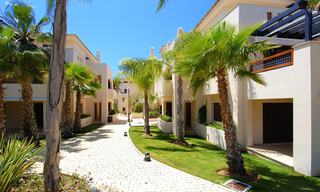Luxe appartementen te koop in Nueva Andalucia - Marbella, op loopafstand van voorzieningen en Puerto Banus 30617 