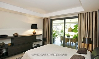 Te koop in Marbella: Exclusief luxe appartement op de Golden Mile 12