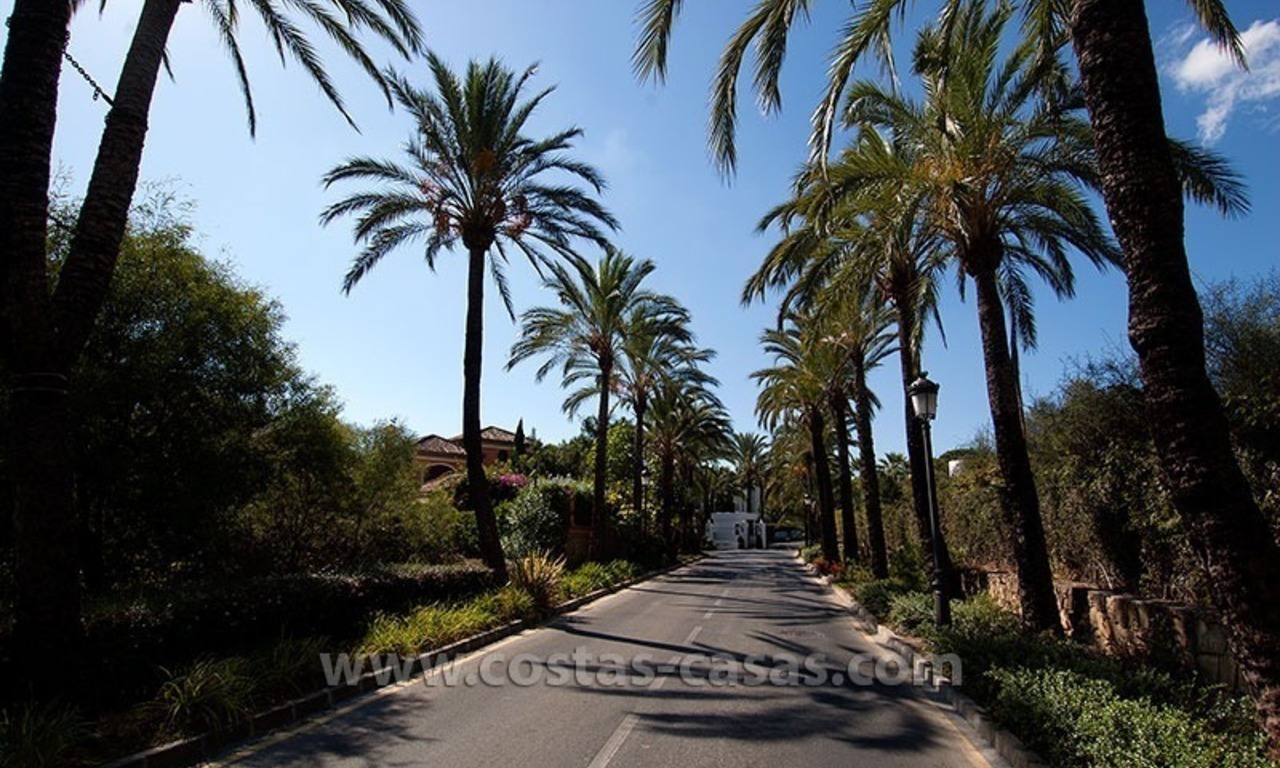 Te koop op Marbella’s Golden Mile: luxe villa 32