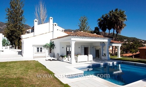 Te koop: Ruime, volledig toegeruste en gerenoveerde villa in Marbella stad 