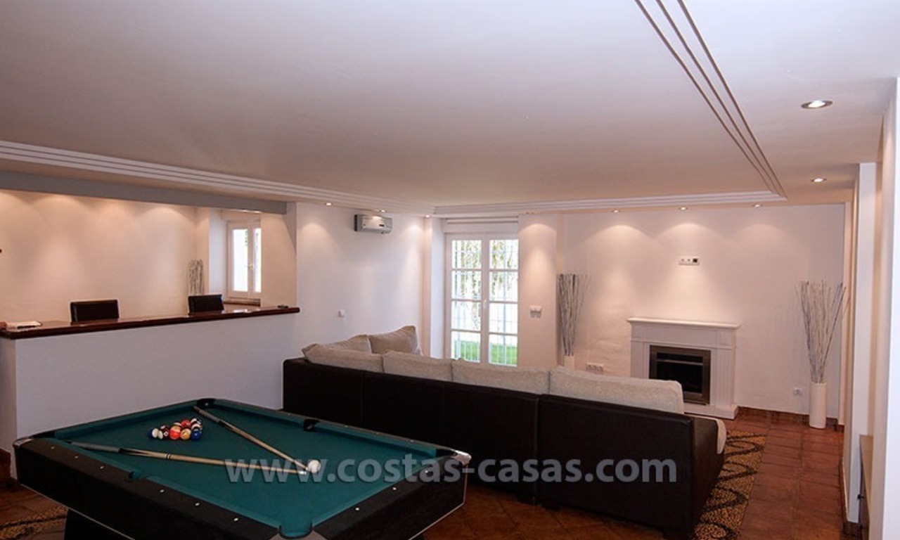 Te koop: Ruime, volledig toegeruste en gerenoveerde villa in Marbella stad 30