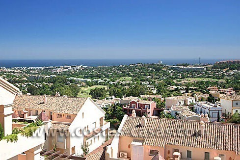 Groot luxe duplex penthouse te koop in Nueva Andalucía – Marbella