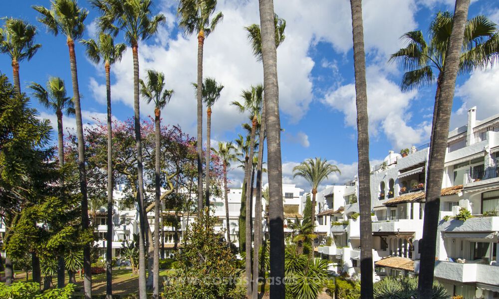 Appartement te koop nabij het strand en jachthaven in Puerto Banús, Marbella 29649