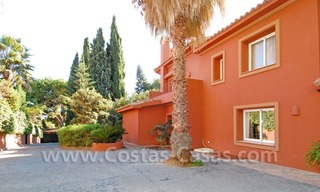 Rustieke en ruime villa te huur aan de Golden Mile te Marbella 10