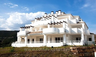 Luxe nieuwe appartementen en penthouses te koop in Nueva Andalucía te Marbella 0