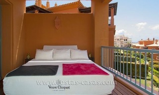 Opportuniteit! Luxe appartement te koop aan de golf met zeezicht in Marbella - Benahavis 2