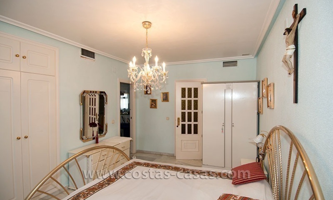 Te koop: Groot en luxe appartement aan de rand van Puerto Banús, Marbella 16