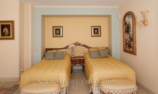 Te koop: Luxueuze Villa in Mediterrane Stijl op de Golden Mile in Marbella 29