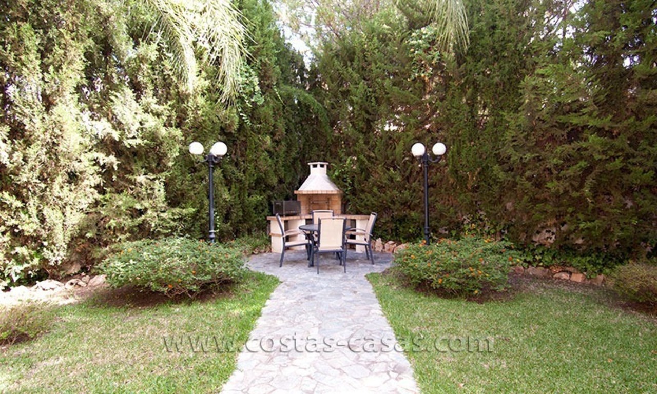 Te koop: Luxueuze Villa in Mediterrane Stijl op de Golden Mile in Marbella 12