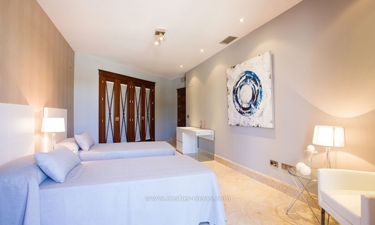Te Koop: Luxueuze strandappartementen in San Pedro - Marbella. Opportuniteit: 3 slaapkamer appartement! 12