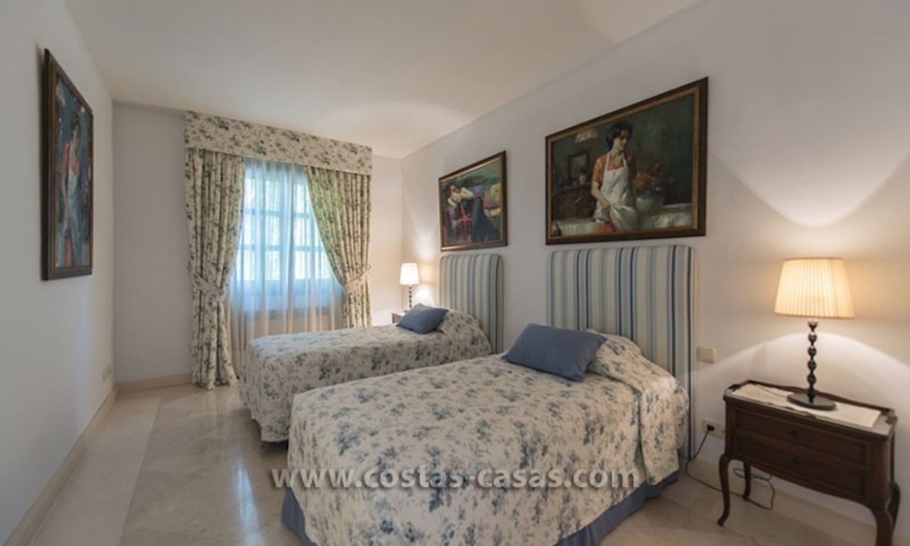 Te koop: Luxueuze villa nabij golfbanen te Benahavís – Marbella 9