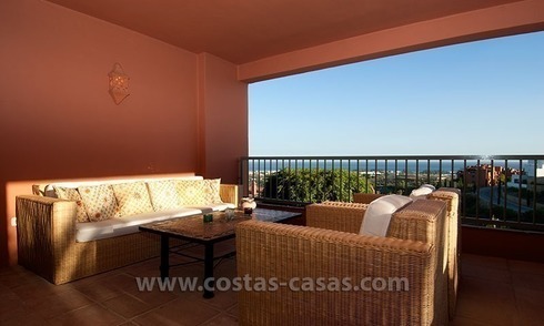 Te koop: Luxe appartement op een golfresort tussen Marbella, Benahavís en Estepona 
