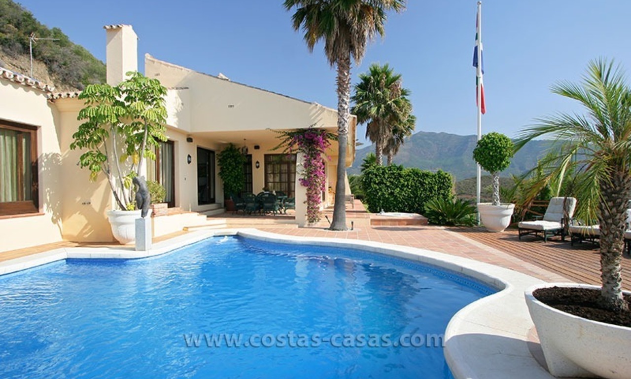 Te koop: Villa op unieke locatie met groot perceel in Benahavís – Marbella 21
