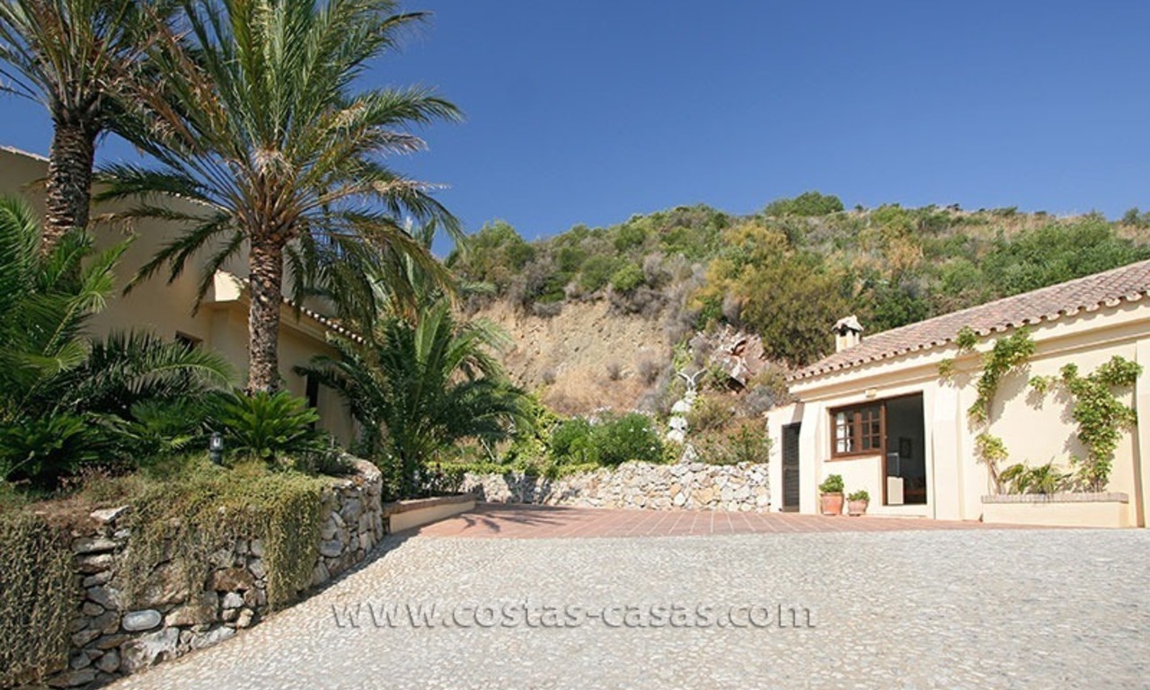 Te koop: Villa op unieke locatie met groot perceel in Benahavís – Marbella 25