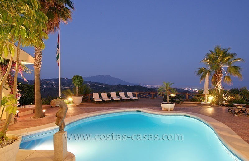 Te koop: Villa op unieke locatie met groot perceel in Benahavís – Marbella