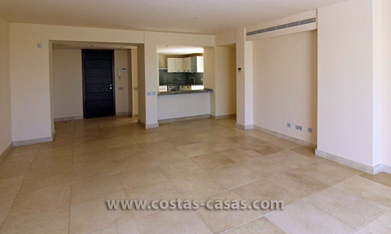 Te koop: Ruim 2-slaapkamer appartement op golfclub in Benahavís – Marbella 9