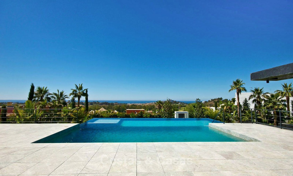 Stijlvolle moderne contemporaine villa te koop in Benahavis – Marbella 1226