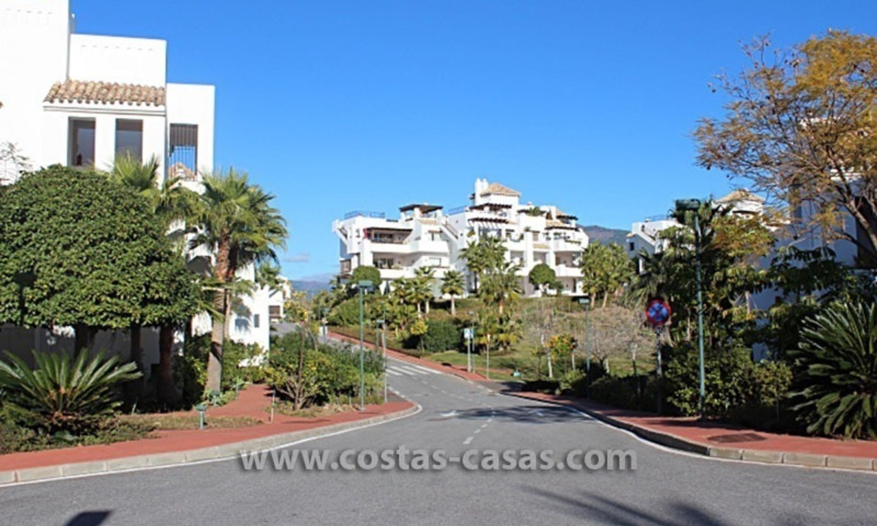 Te huur: Modern, ruim appartement in Benahavís – Marbella 23
