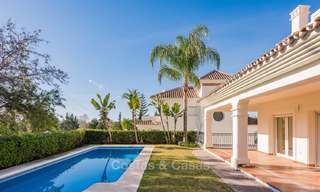 Koopje! Prachtige eerstelijns golf villa te koop in San Pedro, Marbella 18089 