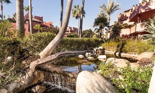 Luxe tuin appartement te koop, eerstelijn strand complex, New Golden Mile, Marbella – Estepona 18