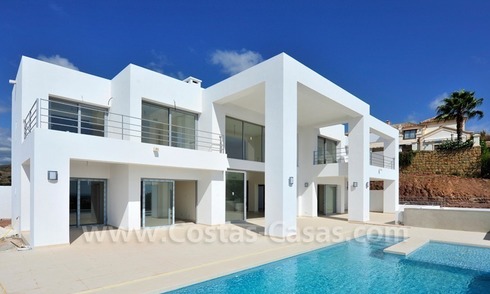 Luxe nieuwe moderne villas te koop in Marbella – Benahavis 