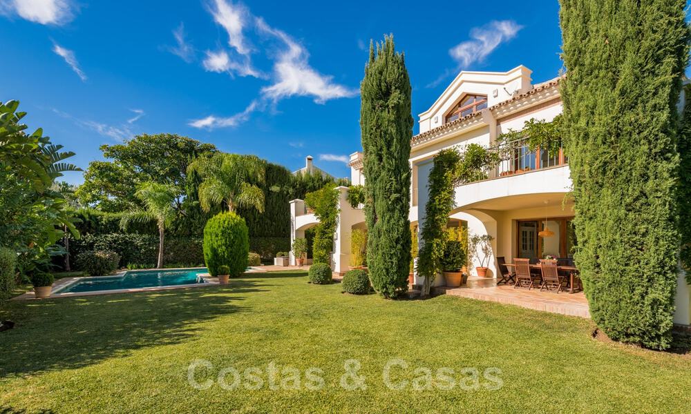 Luxe villa te koop met zeezicht in Sierra Blanca, Golden Mile, Marbella 29082