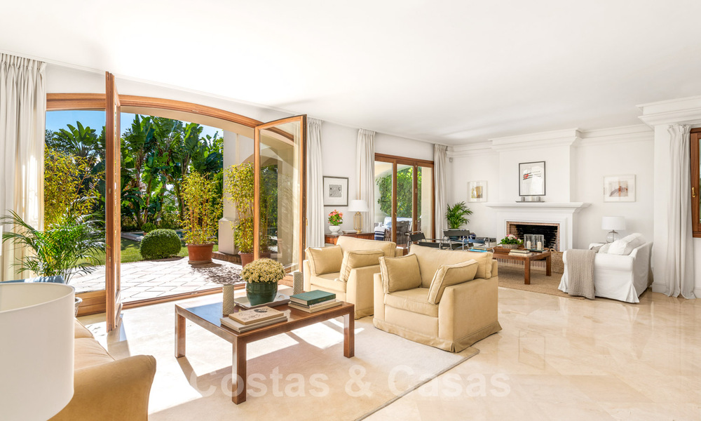Luxe villa te koop met zeezicht in Sierra Blanca, Golden Mile, Marbella 29094