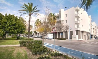 Nieuw en modern appartement te koop aan de strandzijde van San Pedro te Marbella 13