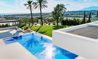 Nieuwe moderne villa te koop op de Golden Mile te Marbella 2