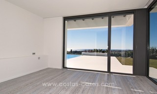 Nieuwe moderne villa te koop op de Golden Mile in Marbella 23