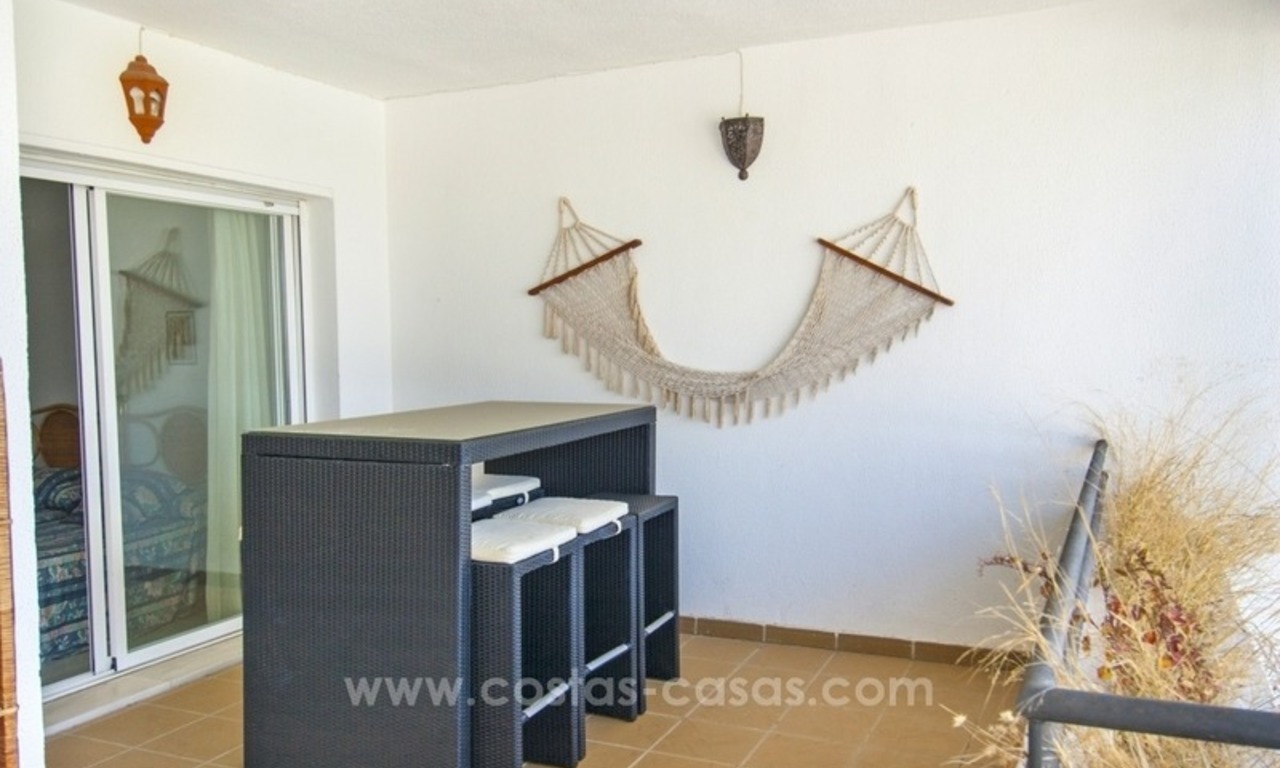 Perfect location!! Beachside apartment for sale in Puerto Banús 3