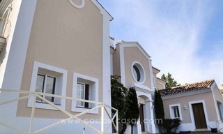 Luxe villa met prachtig zeezicht te koop tussen Marbella en Estepona 8