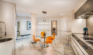 Gran Marbella te koop: Ruim luxe appartement, eerstelijn strand in centrum Marbella 8