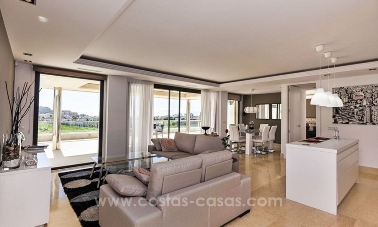 Modern nieuw luxe appartement te koop in Nueva Andalucia te Marbella 3