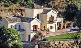 Recente luxe villa te koop in El Madroñal, Benahavis – Marbella 0