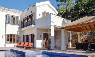 Recente luxe villa te koop in El Madroñal, Benahavis – Marbella 3