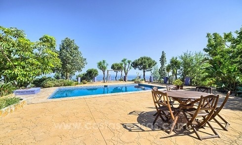 Finca – Villa te koop in Estepona, met panoramisch zeezicht 